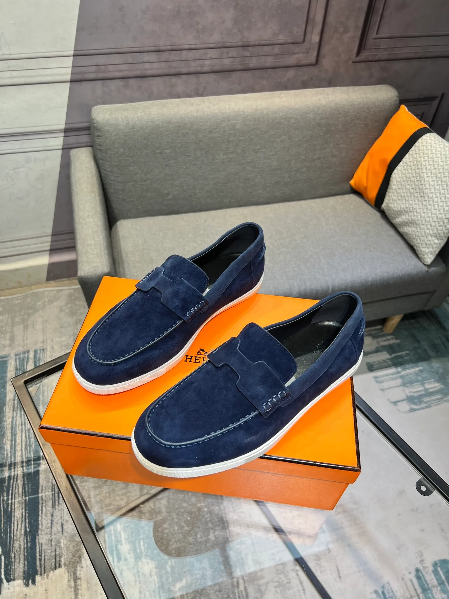 Men's shoes 💰700 [HERMES] Hermès - High-end quality original order 🔍🔍 - Upper: 🔝 cowhide suede splicing design - Inner lining: imported mixed sheepskin - Outsole: TPR foam · Rubber: two-color combined molding outsole - Super high quality control · Fine workmanship: highlighted (high-end, luxury, grade) -Size: 38-44 (45, 46, can be customized)